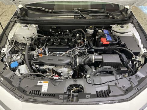 Certified 2025 Honda Accord SE image 25