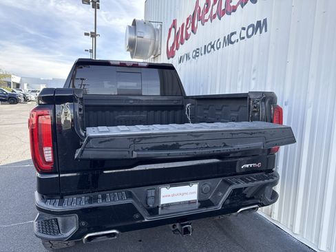 Used 2020 GMC Sierra 1500 AT4 w/ AT4 Premium Package image 9