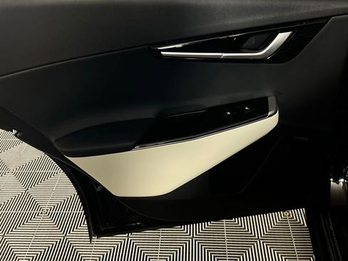 Used 2024 Kia EV6 GT-Line image 30