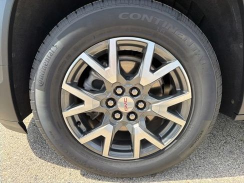 Used 2023 GMC Acadia SLE w/ Driver Convenience Package AWD/4WD image 14