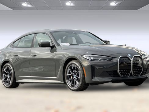 Certified 2023 BMW i4 eDrive40 w/ Premium Package image 6