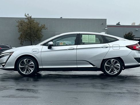 Used 2020 Honda Clarity Touring image 9