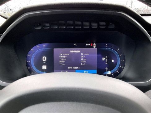 Used 2024 Volvo XC90 B6 Plus image 13