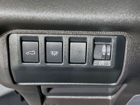 Used 2025 Subaru Ascent Bronze Edition w/ Popular Package #2 AWD/4WD image 14