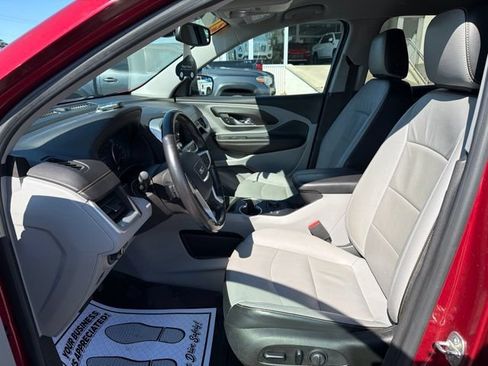 Used 2021 GMC Terrain SLT w/ Infotainment Package II AWD/4WD image 13