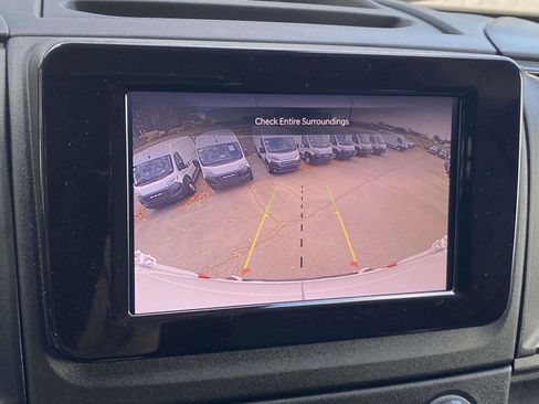 Used 2025 RAM ProMaster 3500 w/ Convenience Group image 10