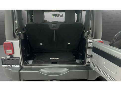 Used 2014 Jeep Wrangler Sport AWD/4WD image 16