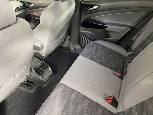 Used 2022 Volkswagen ID.4 Pro image 33