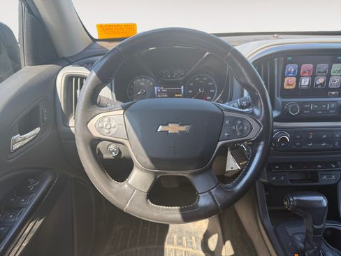Used 2016 Chevrolet Colorado Z71 AWD/4WD image 12