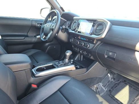 Used 2023 Toyota Tacoma Limited image 19