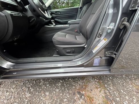 Used 2026 Nissan Altima 2.5 SV FWD image 22