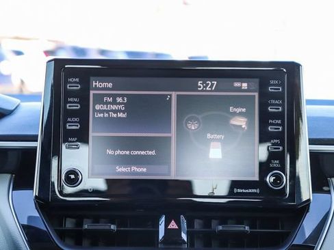 Used 2021 Toyota Corolla LE FWD image 16