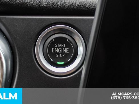 Used 2025 Chevrolet Blazer LT FWD image 28