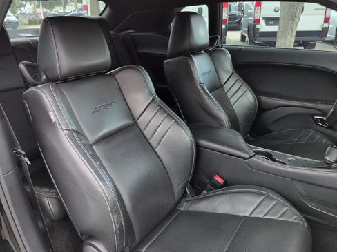 Used 2016 Dodge Challenger SRT Hellcat RWD image 14
