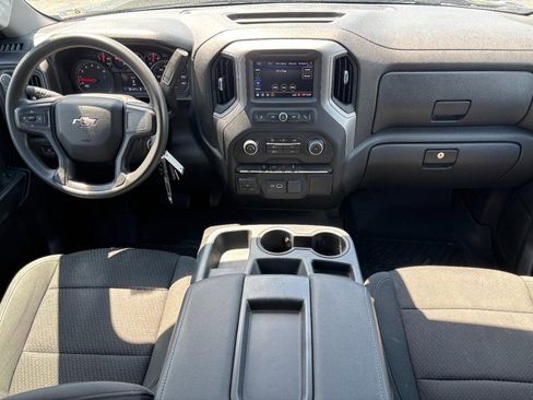 Used 2021 Chevrolet Silverado 1500 Custom Trail Boss AWD/4WD image 11