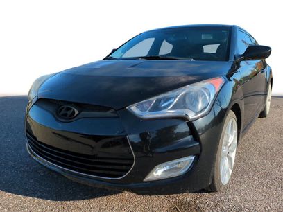 Used 2013 Hyundai Veloster w/ Style Pkg