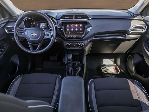 Used 2021 Chevrolet TrailBlazer LT w/ Convenience Package image 26