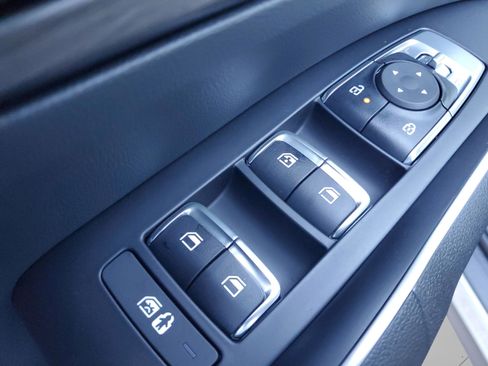 New 2026 Kia Sorento X-Line EX image 18