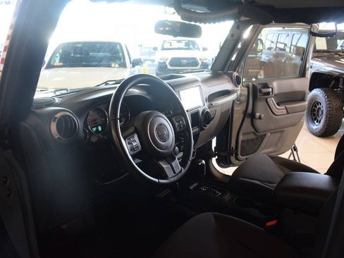 Used 2015 Jeep Wrangler Sport AWD/4WD image 21