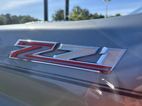 Used 2026 Chevrolet Silverado 2500 LTZ w/ LTZ Convenience Package image 7