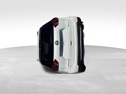 Used 2020 Nissan Rogue SV AWD/4WD image 6