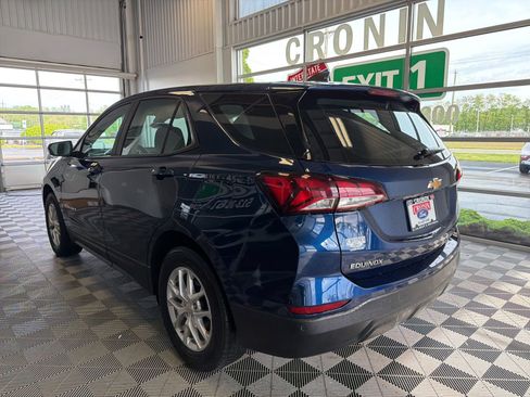 Used 2023 Chevrolet Equinox LS w/ LPO, Floor Liner Package AWD/4WD image 4