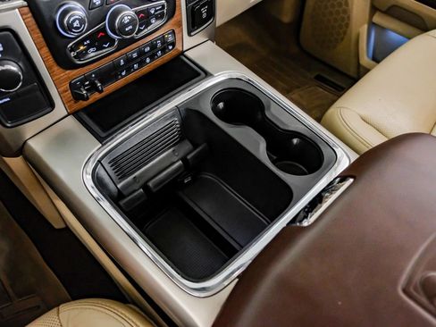 Used 2016 RAM 2500 Laramie image 24