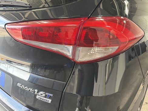 Used 2017 Hyundai Tucson Sport AWD/4WD image 11