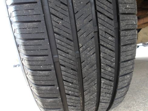 Used 2009 Toyota Highlander 4WD image 9