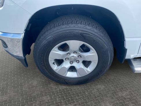 Used 2021 RAM 1500 Big Horn AWD/4WD image 9