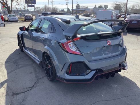Used 2019 Honda Civic Type R image 9