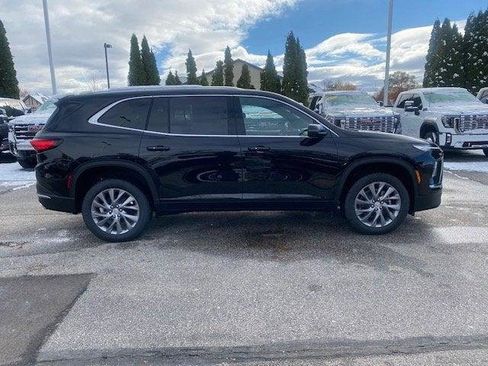 New 2026 Buick Enclave Preferred w/ LPO, Floor Liner Package image 8