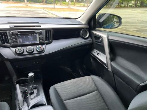 Used 2017 Toyota RAV4 LE w/ All Weather Liner Package FWD image 25