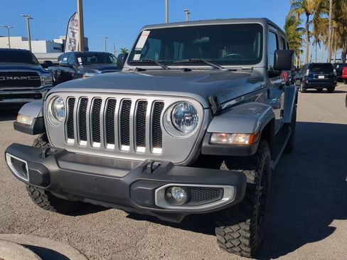 Used 2019 Jeep Wrangler Unlimited Sahara w/ Safety Group image 9