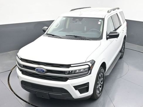 Used 2023 Ford Expedition XL AWD/4WD image 35