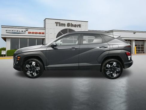 Used 2025 Hyundai Kona SEL AWD/4WD image 2