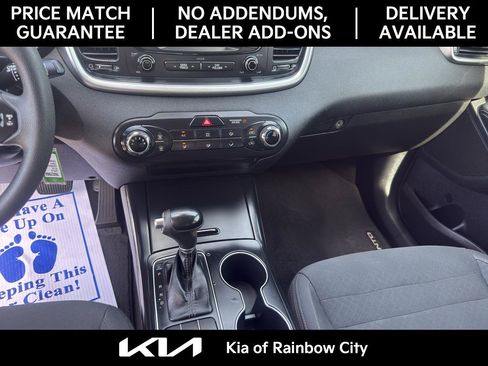 Used 2016 Kia Sorento FWD image 11
