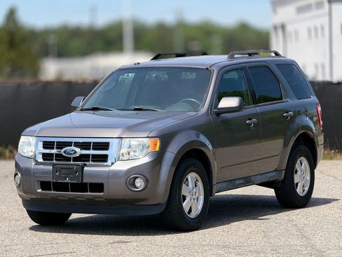 Used 2012 Ford Escape XLT image 6
