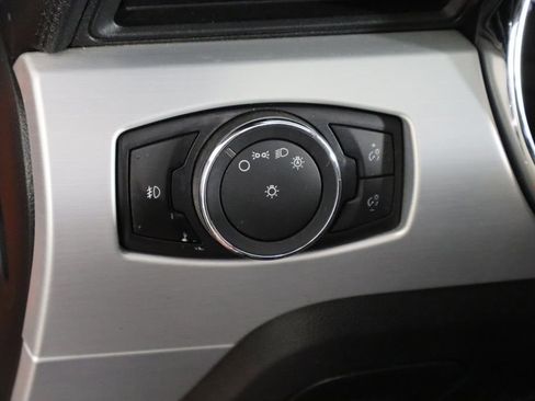 Used 2016 Ford Mustang Premium RWD image 30
