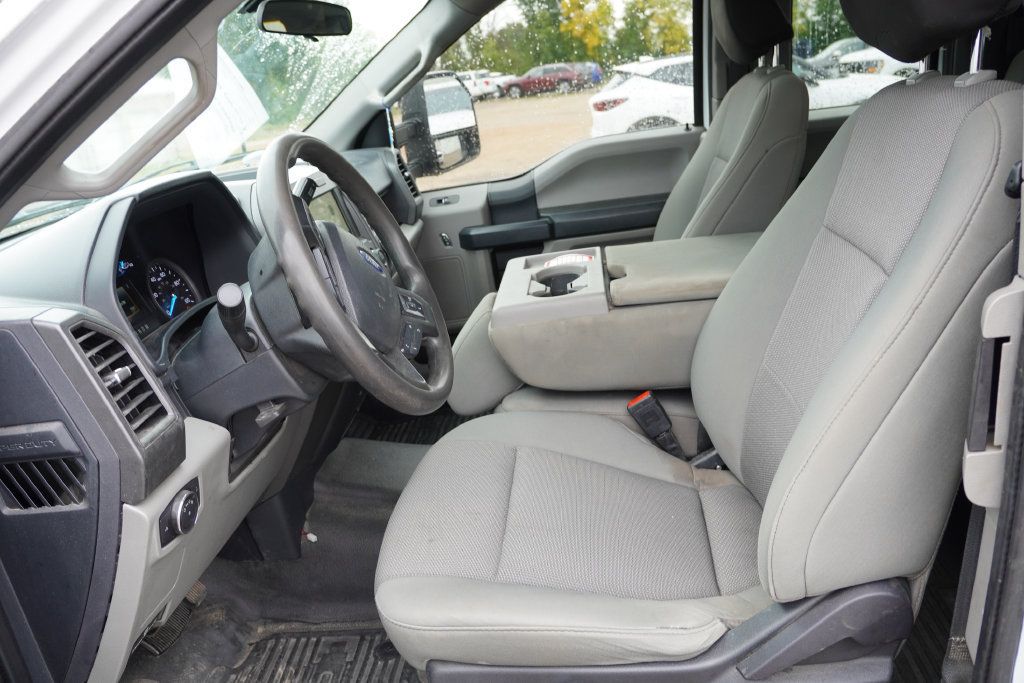 Used 2022 Ford F350 XL w/ STX Appearance Package AWD/4WD image 3