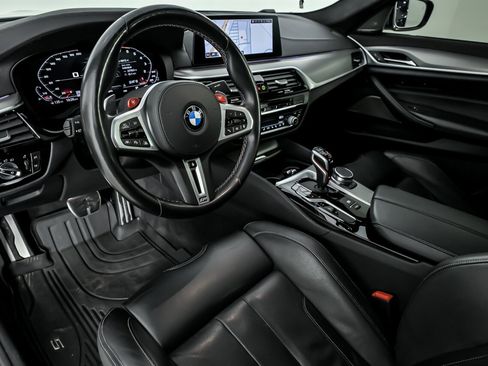 Used 2020 BMW M5 w/ Executive Package image 21
