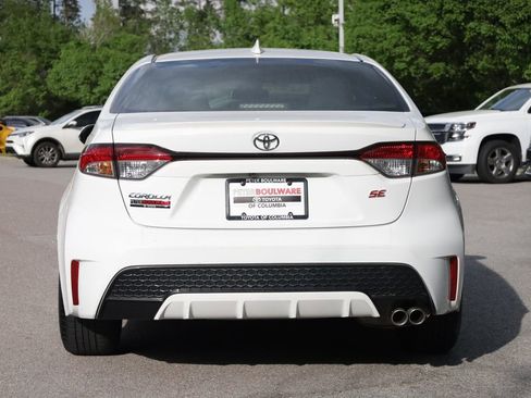 Used 2022 Toyota Corolla SE image 5