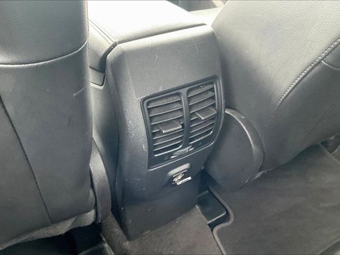 Used 2018 Ford Escape SEL w/ Ford Safe & Smart Package AWD/4WD image 10