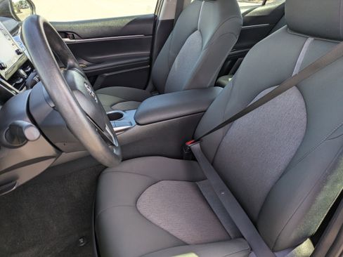 Used 2024 Toyota Camry LE image 25