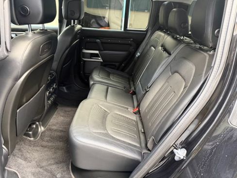 Used 2020 Land Rover Defender 110 First Edition AWD/4WD image 14