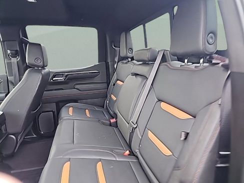 Used 2022 GMC Sierra 1500 AT4 w/ AT4 Premium Package image 30