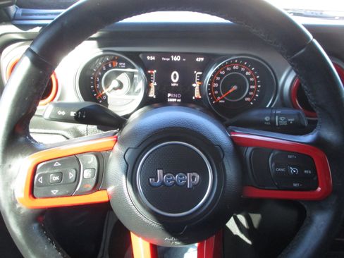 Used 2020 Jeep Gladiator Sport w/ Quick Order Package 24S image 14
