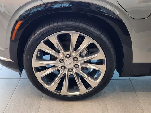 New 2026 Cadillac Vistiq Premium Luxury w/ LPO, Floor Liner Package AWD/4WD image 34
