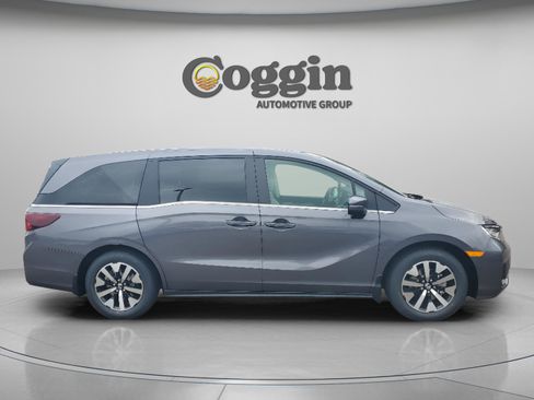 New 2026 Honda Odyssey EX-L image 5
