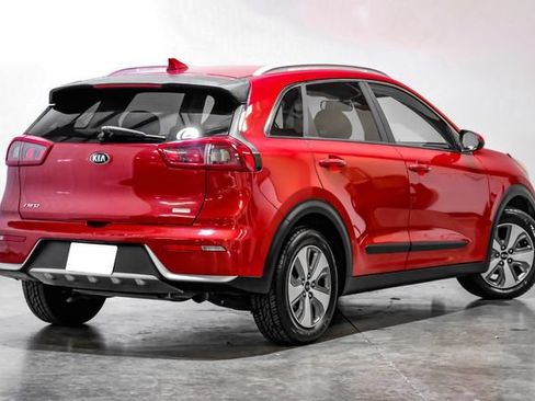 Used 2019 Kia Niro LX FWD image 10